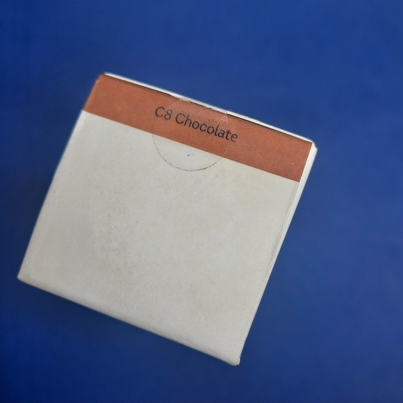 Nude by Nature C8 Chocolate Flawless Foundation NIB - Picture 6 of 7